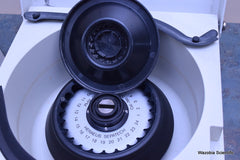 ABBOT LABORATORY CENTRIFUGE MODEL 3531 WITH HERAEUS SEPATECH ROTOR