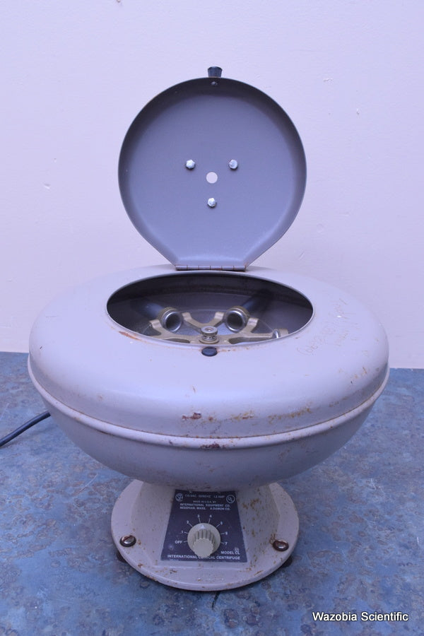 DAMON IEC DIVISION IEC CLINICAL CENTRIFUGE MODEL CL