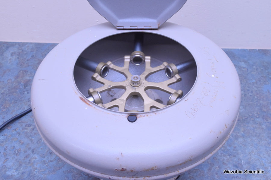 DAMON IEC DIVISION IEC CLINICAL CENTRIFUGE MODEL CL