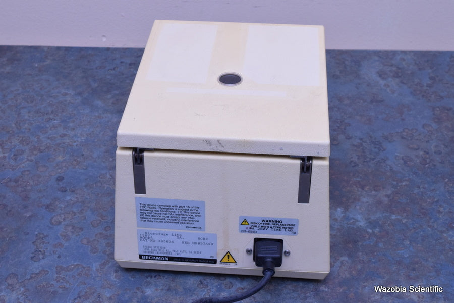 BECKMAN MICROFUGE LITE LABORATORY CENTRIFUGE CAT. 365606 WITH ROTOR F1802