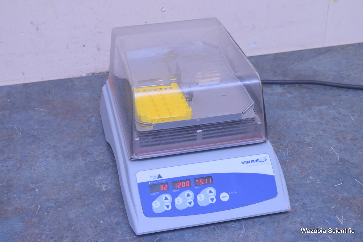 VWR INCUBATING MICROPLATE SHAKER 12620-930 MINI MICRO SHAKER