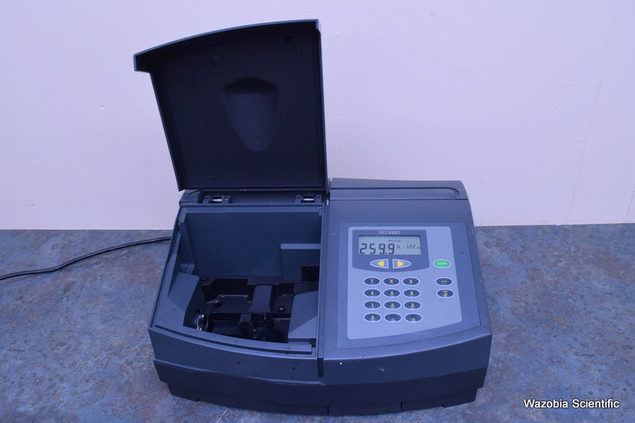 THERMO SCIENTIFIC SPECTRONIC GENESYS 8 UV VIS SPECTROPHOTOMETER