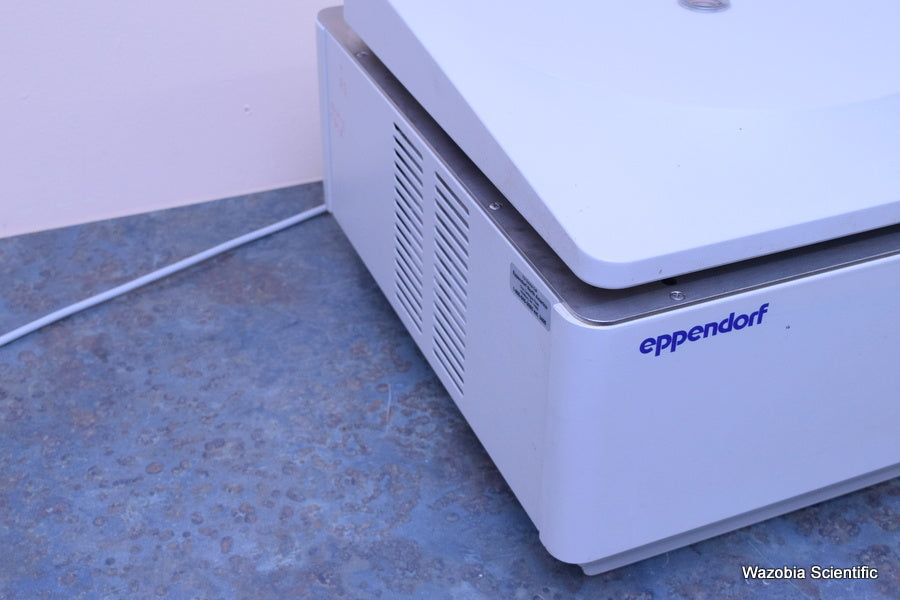 EPPENDORF CENTRIFUGE 5403 WITH 16A4-44 ROTOR 4X250G 5000 RPM