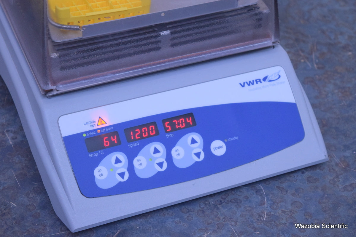 VWR INCUBATING MICROPLATE SHAKER 12620-930 MINI MICRO SHAKER