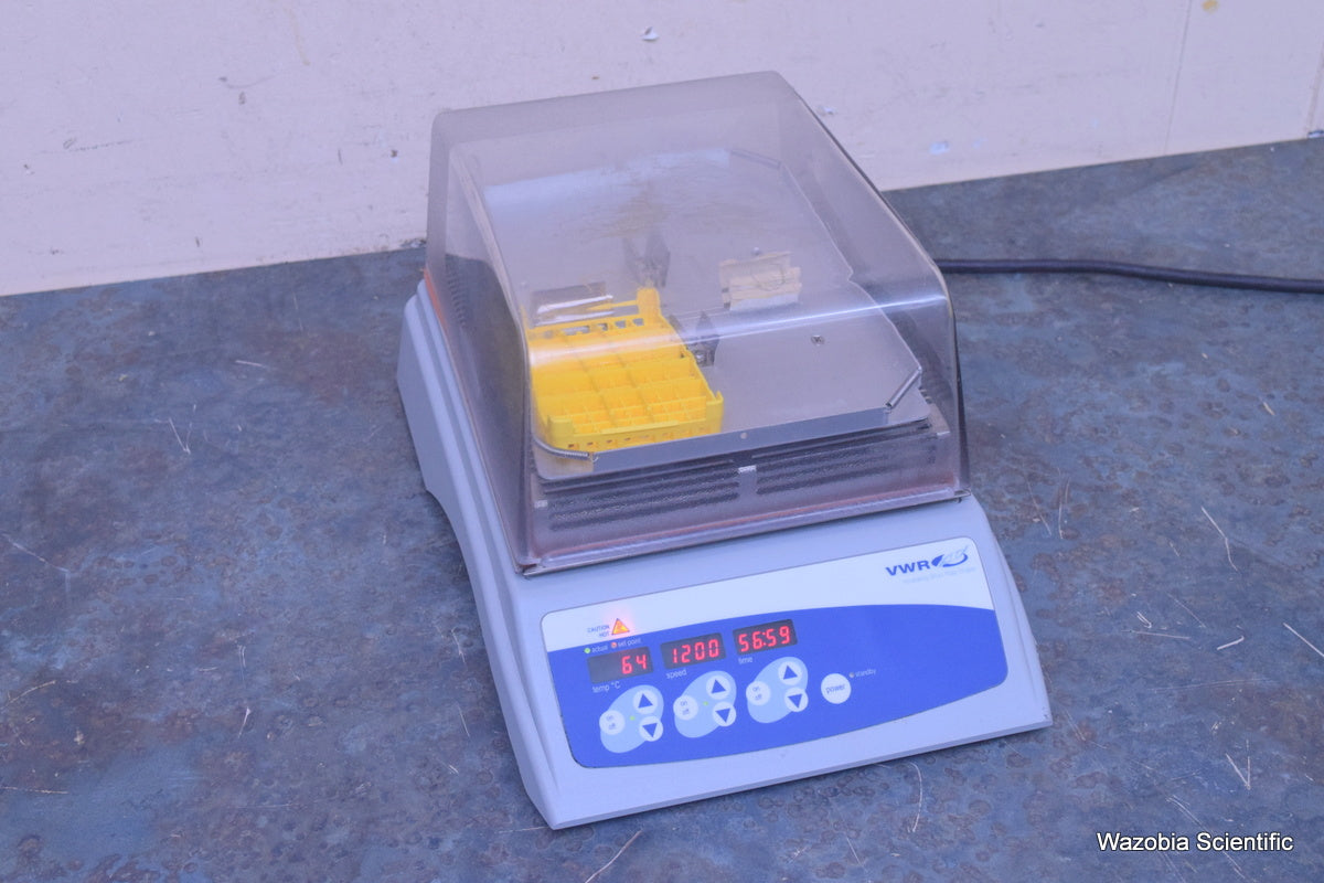 VWR INCUBATING MICROPLATE SHAKER 12620-930 MINI MICRO SHAKER