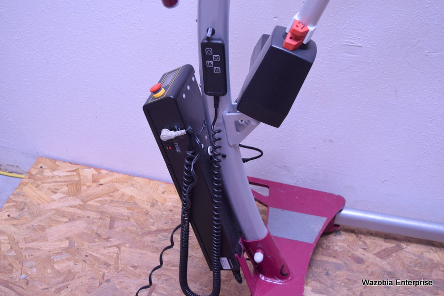 CARELINE LIFT MODEL 2003K-250-1