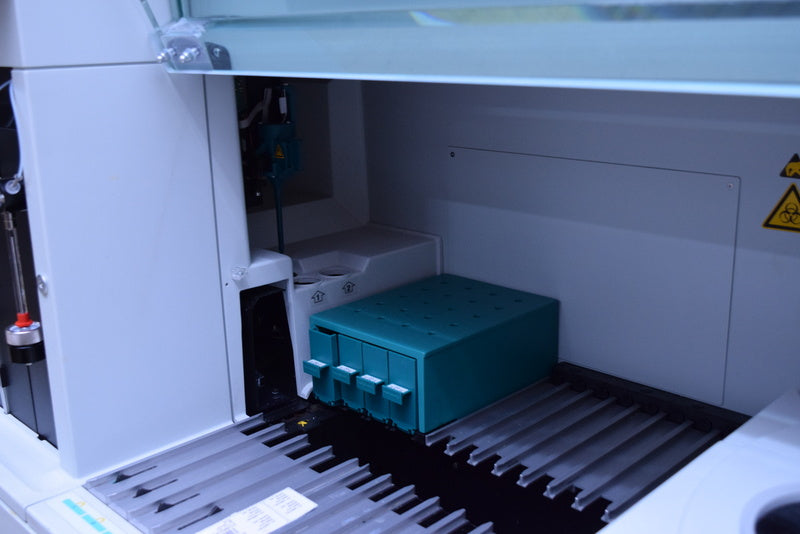 SIEMENS BCS XP COAGULATION ANALYZER SYSTEM S/N 442018