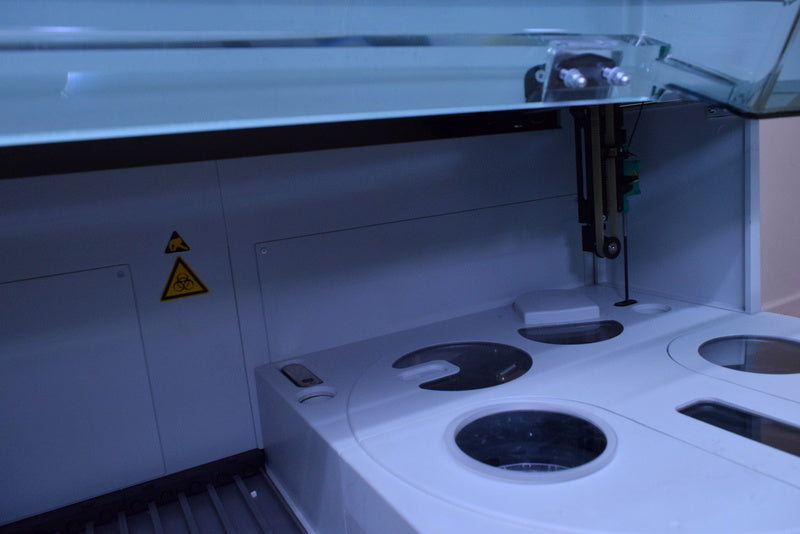 SIEMENS BCS XP COAGULATION ANALYZER SYSTEM S/N 442018
