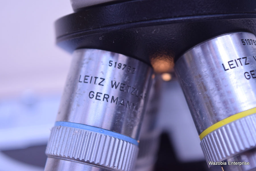 LEITZ LEICA BIOMED MICROSCOPE
