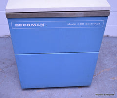 BECKMAN MODEL J-6B CENTRIFUGE WITH ROTOR
