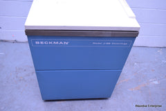 BECKMAN MODEL J-6B CENTRIFUGE WITH ROTOR