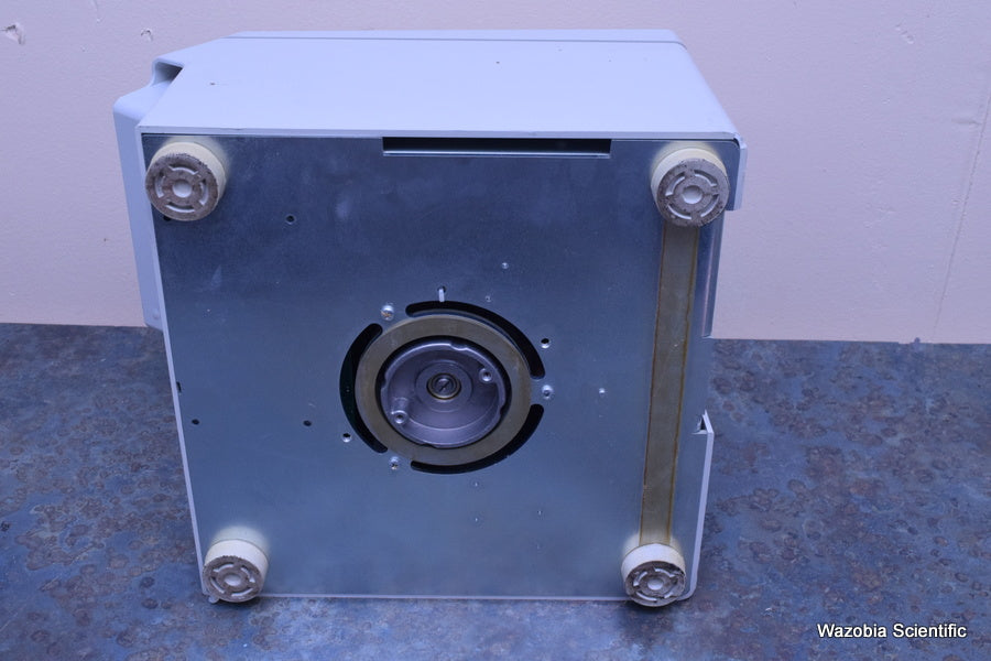 EPPENDORF CENTRIFUGE 5471C WITHOUT ROTOR