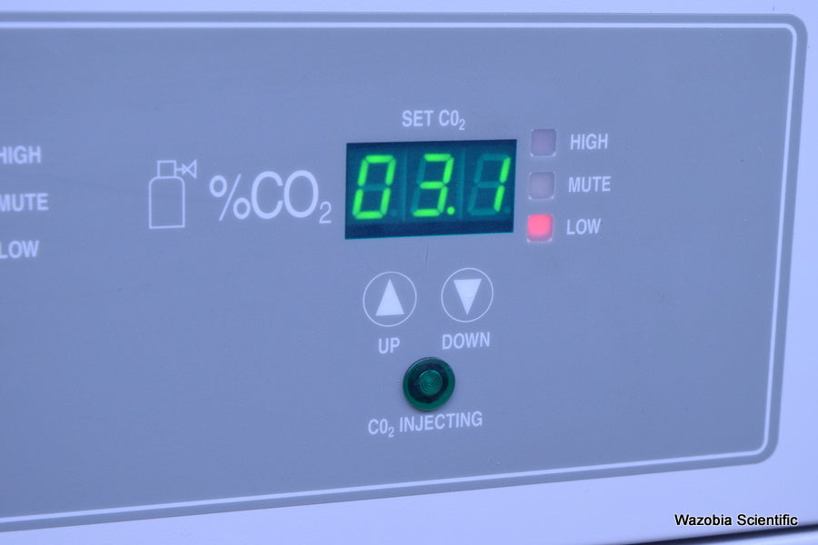 VWR - SHEL LAB CO2 INCUBATOR MODEL 2310