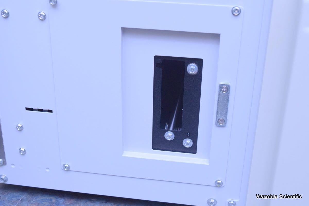 GE TYPHOON FLA 7000 IMAGE ANALYZER SYSTEM FOR RADIOACTIVE MATERIALS IN SAMPLES