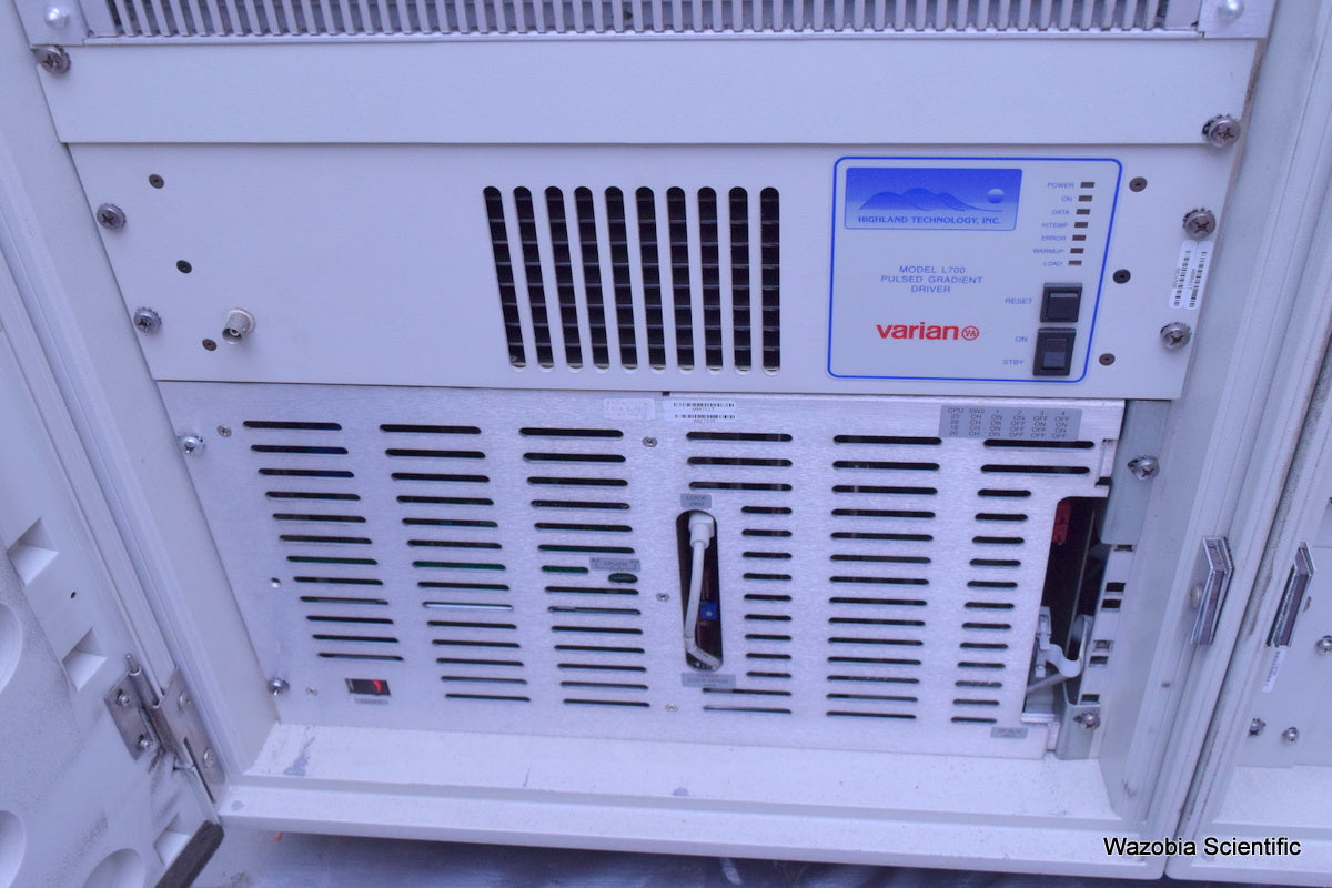 VARIAN UNITY INOVA NMR SPECTROMETER CONTROL CONSOLE L700  3900-11 AMPLIFIER