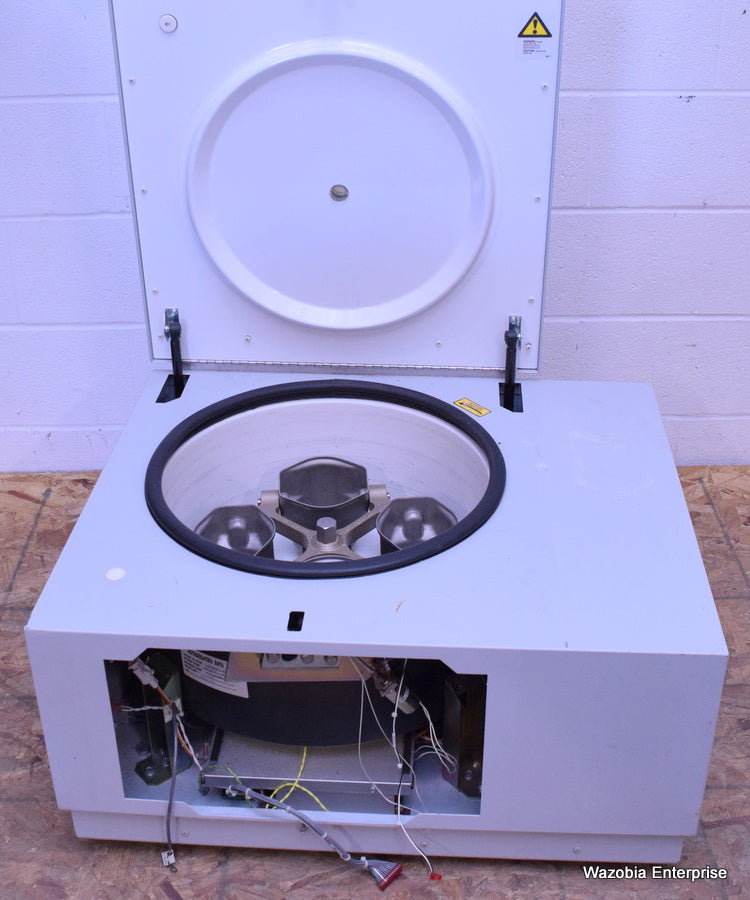 IEC MARATHON 3000R LABORATORY CENTRIFUGE WITH  ROTOR
