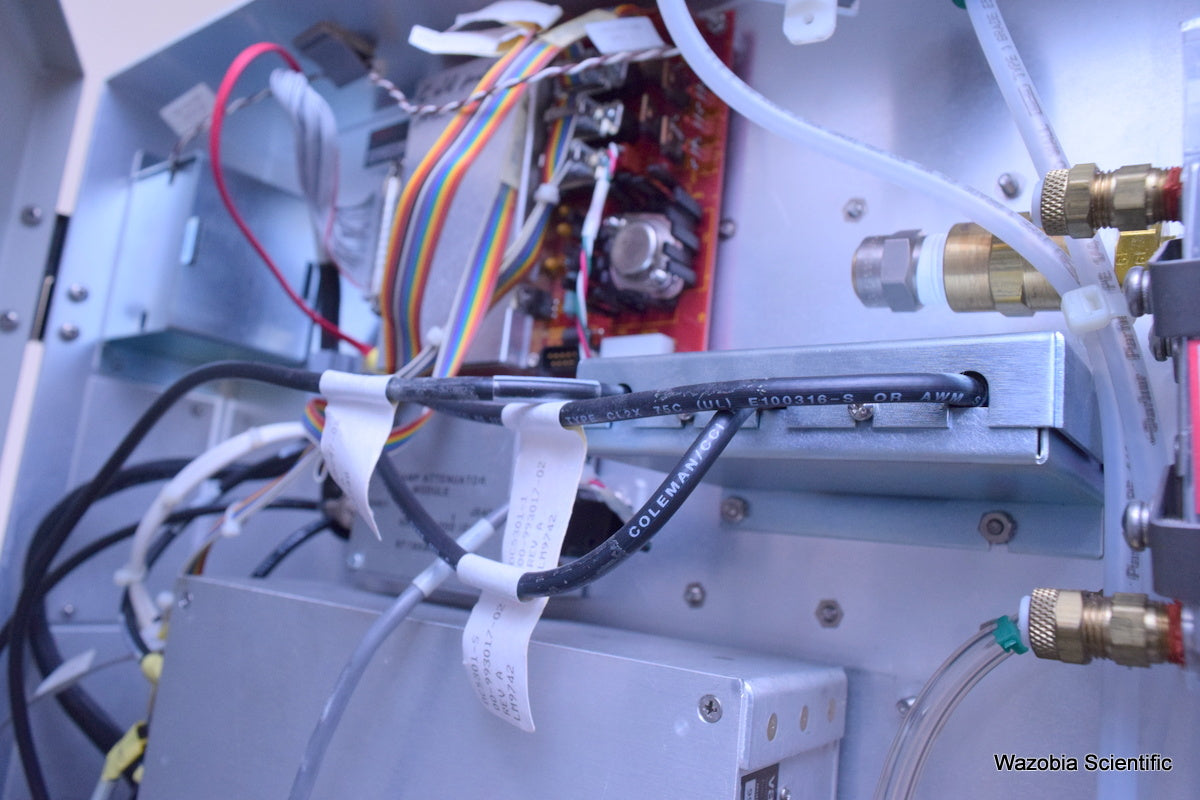 VARIAN UNITY INOVA NMR SPECTROMETER CONTROL CONSOLE L700  3900-11 AMPLIFIER