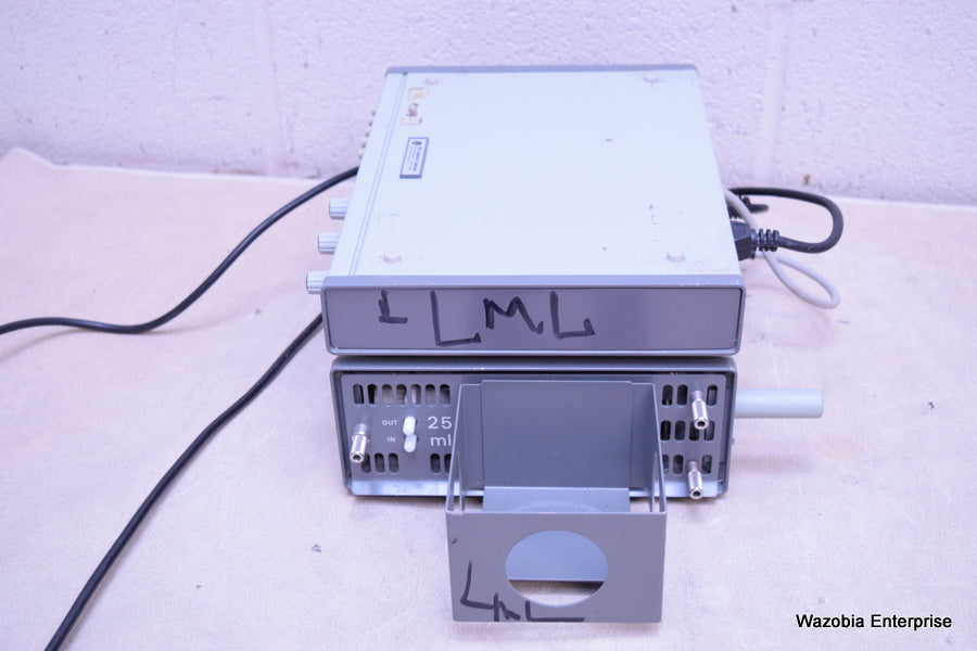 RADIOMETER COPENHAGEN AUTOBURETTE ABU 80 WITH TTT60 TITRATOR