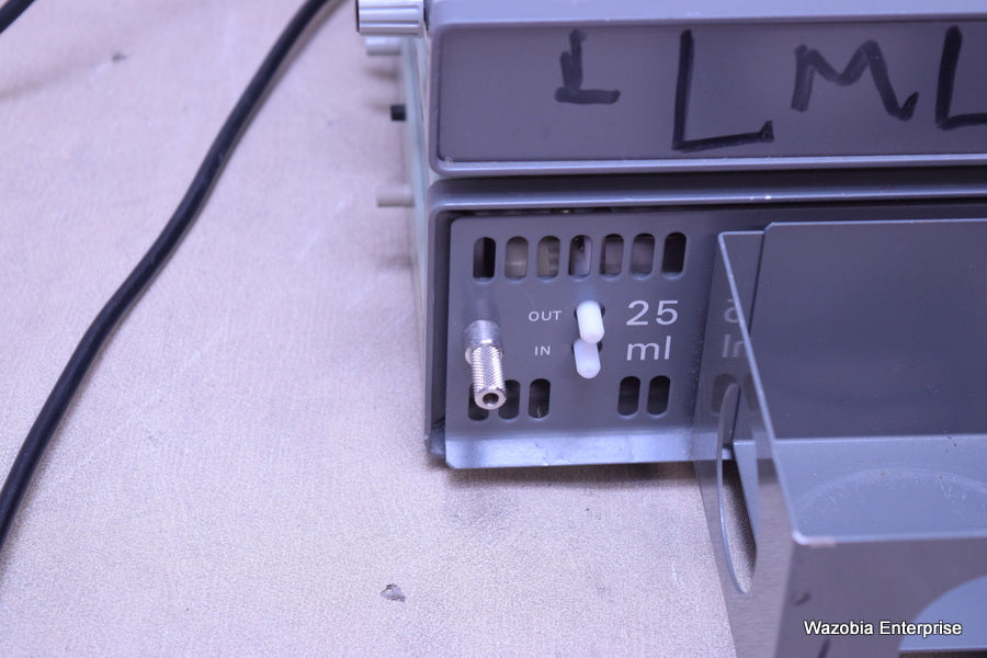 RADIOMETER COPENHAGEN AUTOBURETTE ABU 80 WITH TTT60 TITRATOR