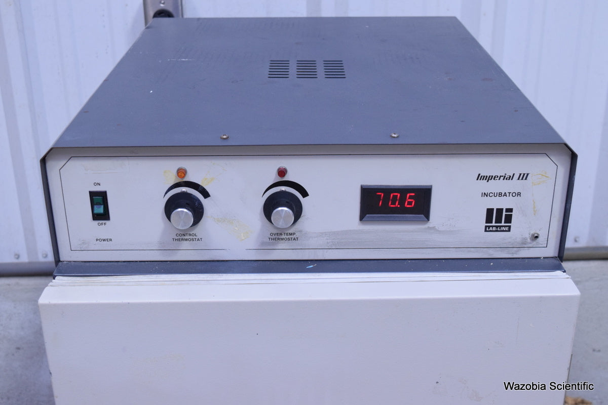 LAB-LINE IMPERIAL III INCUBATOR MODEL 305