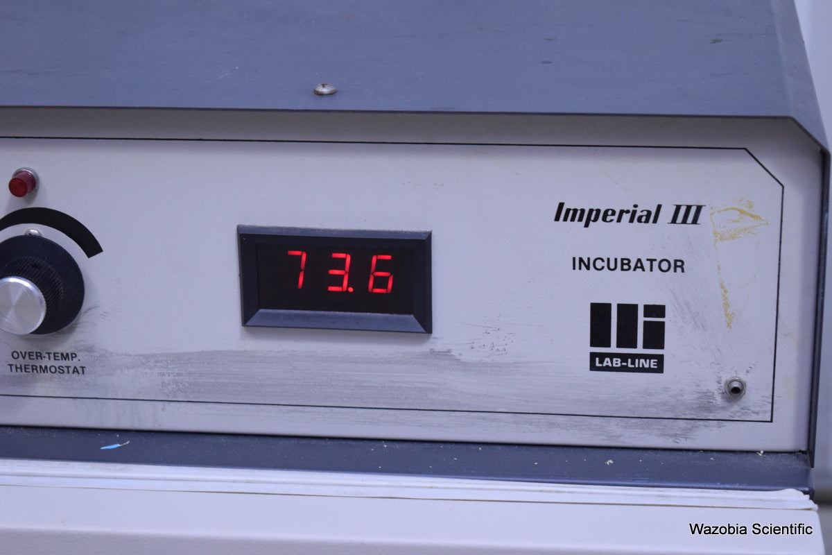 LAB-LINE IMPERIAL III INCUBATOR MODEL 305