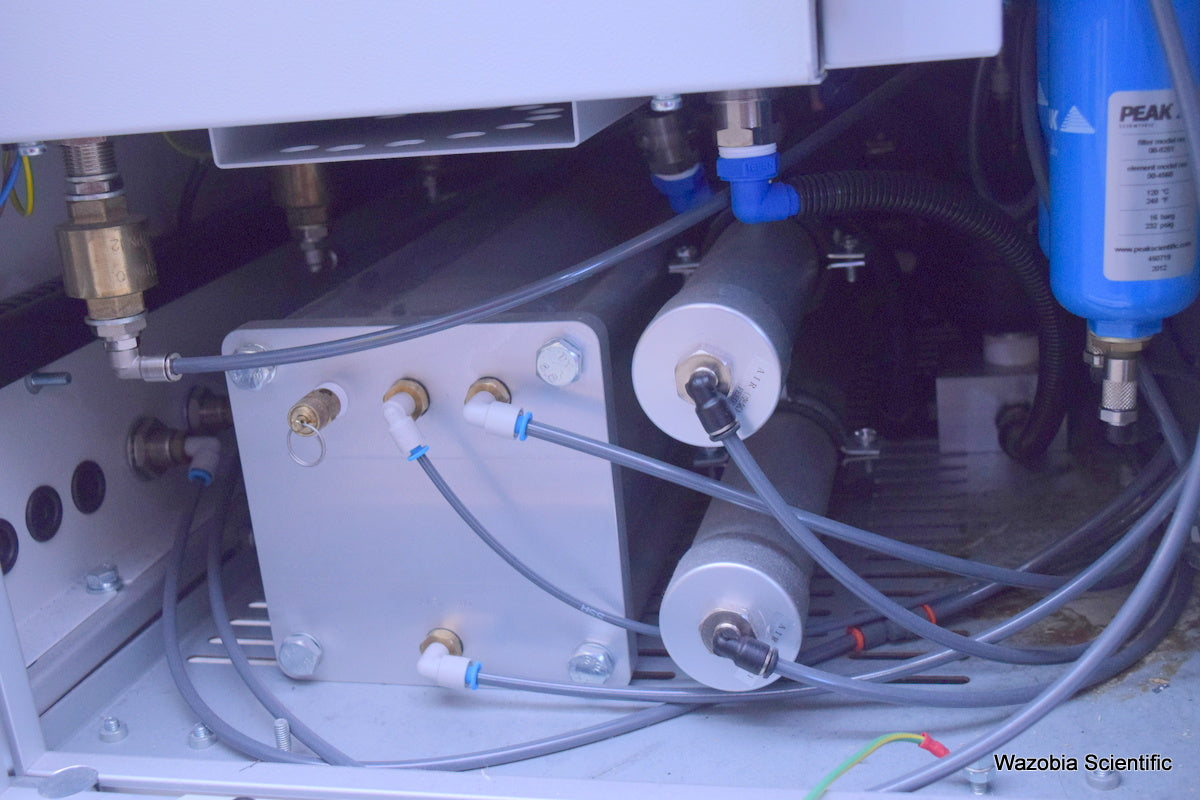PEAK SCIENTIFIC NITROGEN GENERATOR N110DR