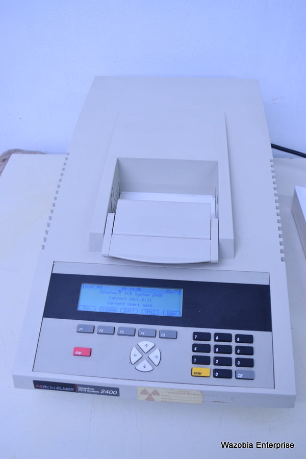 PERKIN ELMER GENEAMP PCR SYSTEM 2400 WITH MANUAL