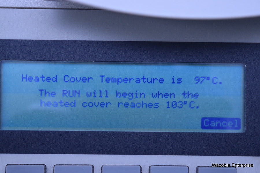 PERKIN ELMER GENEAMP PCR SYSTEM 2400 WITH MANUAL