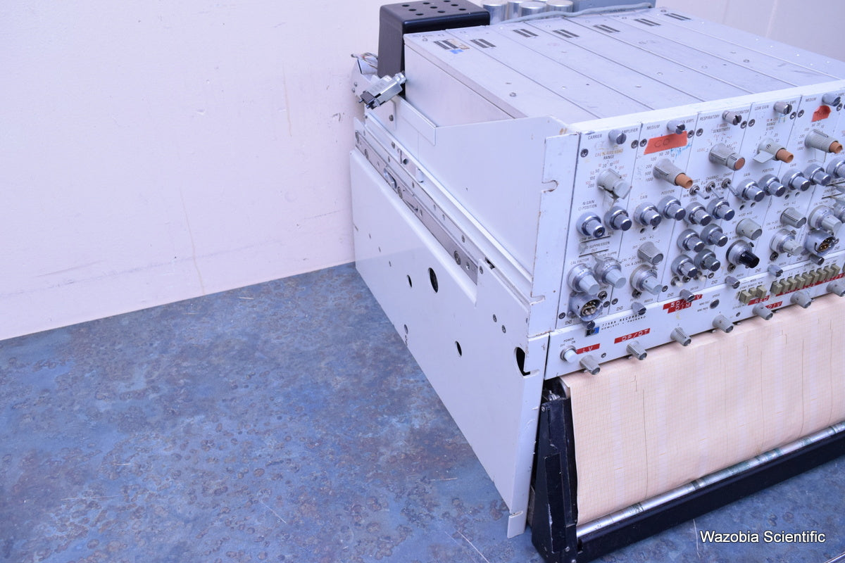 HP 7758A RECORD AMPLIFIER 8805B MEDIUM GAIN 8802A ECG 8811D LOW 8801A INTEGRATOR
