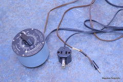 THE SUPERIOR ELECTRIC POWERSTAT VARIABLE AUTOTRANSFORMER TYPE 2PF10 0-132V 1AMP
