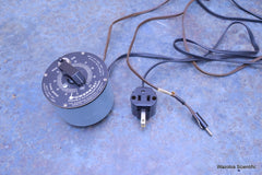 THE SUPERIOR ELECTRIC POWERSTAT VARIABLE AUTOTRANSFORMER TYPE 2PF10 0-132V 1AMP