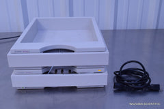 AGILENT 1100 SERIES G1322A HPLC ON-LINE VACUUM DEGASSER AND SAMPLE TRAY