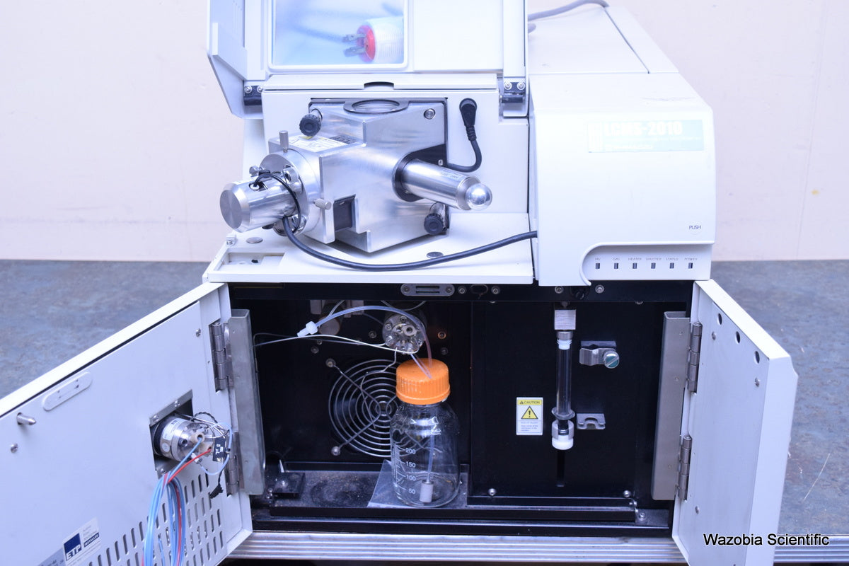 SHIMADZU LCMS-2010 LIQUID CHROMATOGRAPHY SPECTROMETER 225-06000-92