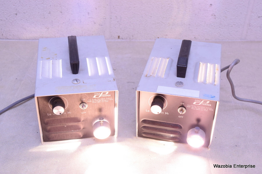 2 LOT OF COLE PARMER MODEL 9741 9741-50 LOW-NOISE ILLUMINATOR