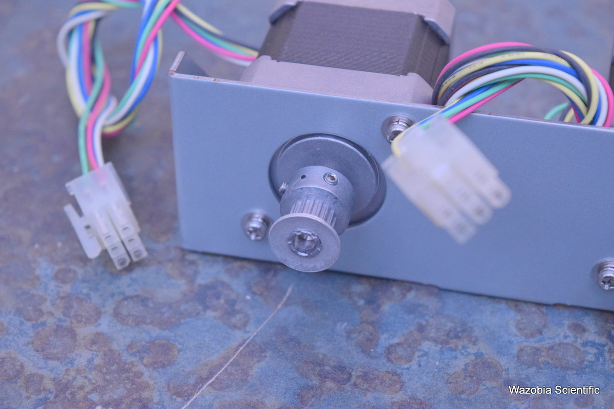 DUAL ORIENTAL MOTOR PK245-02A-C23 2-PHASE VEXTA STEPPING MOTOR