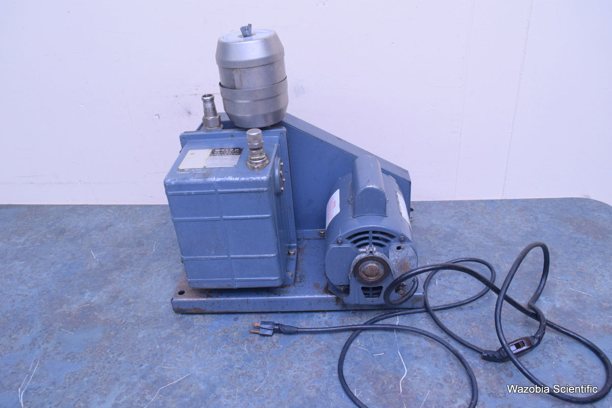 WELCH DUO-SEAL VACUUM PUMP MODEL 1402