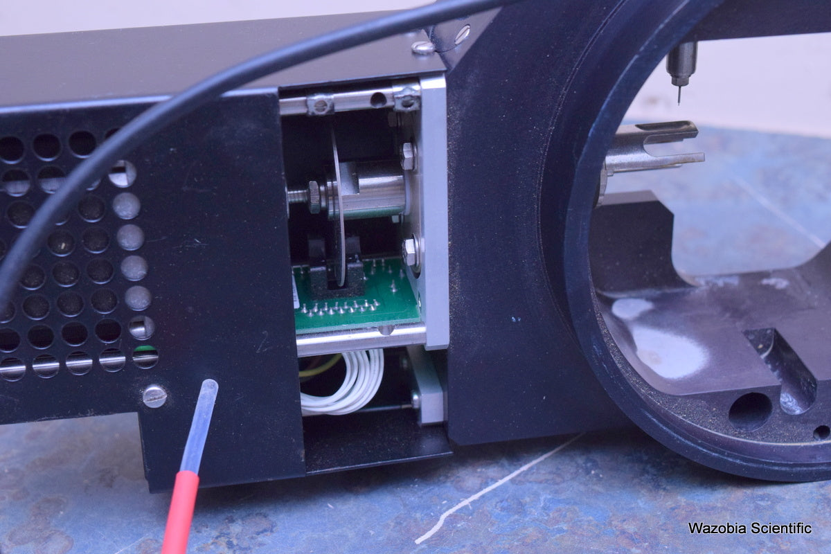 WATER MICROMASS MSD MS LOCKSPRAY ION SOURCE ASSEMBLY SPECTROMETER
