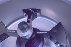 NUAIRE AWEL CF 48  LABORATORY CENTRIFUGE  WITH SL-400 RFID SWING ROTOR 20012011