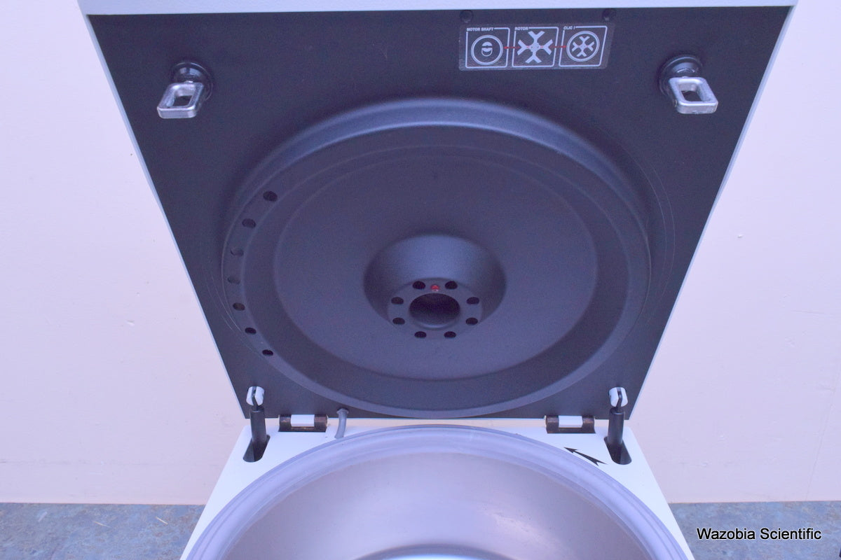 NUAIRE AWEL CF 48  LABORATORY CENTRIFUGE  WITH SL-400 RFID SWING ROTOR 20012011