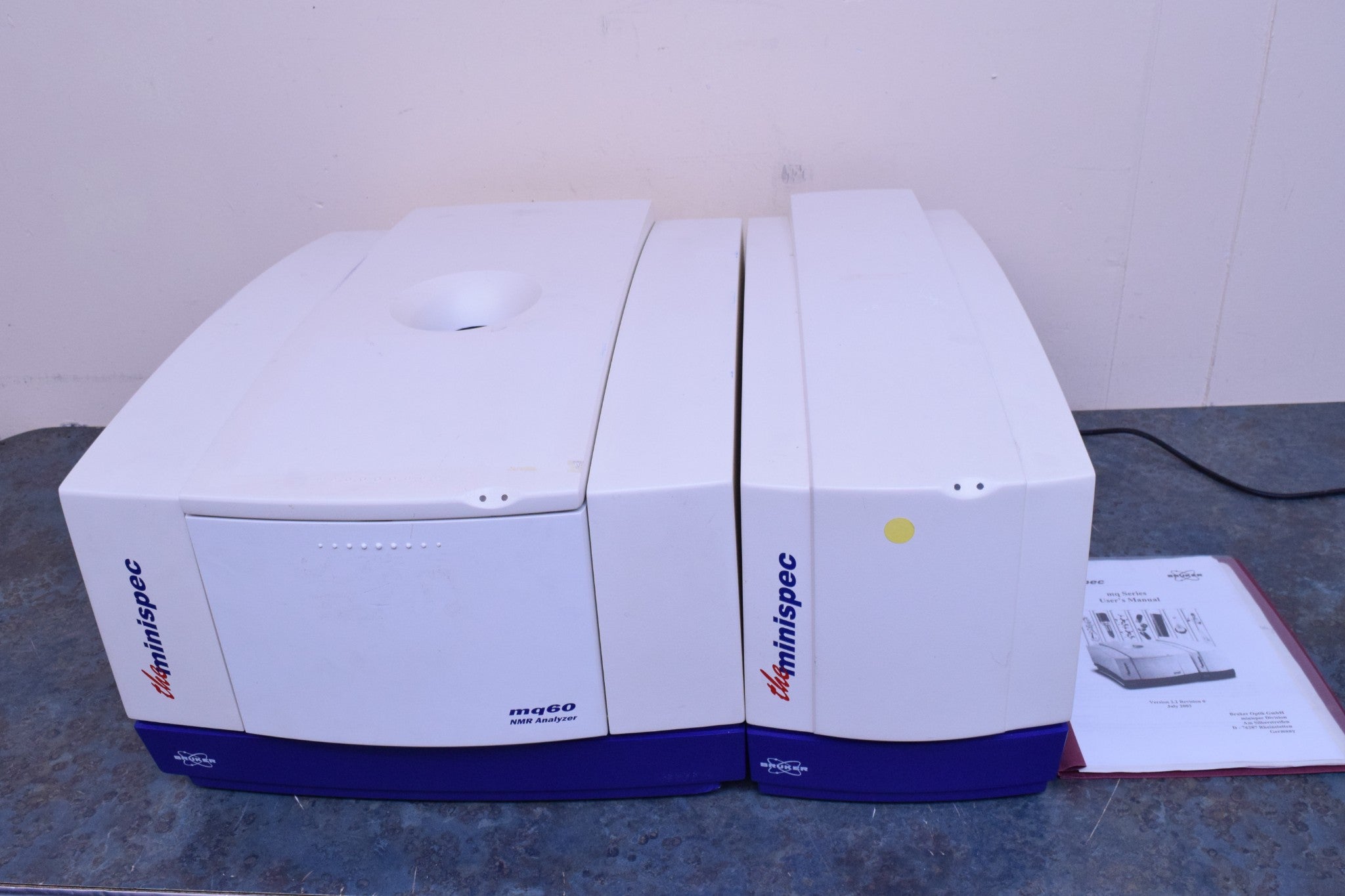 BRUKER THE MINISPEC MQ60 NMR ANALYZER NUCLEAR MAGNETIC RESONANCE ND1929