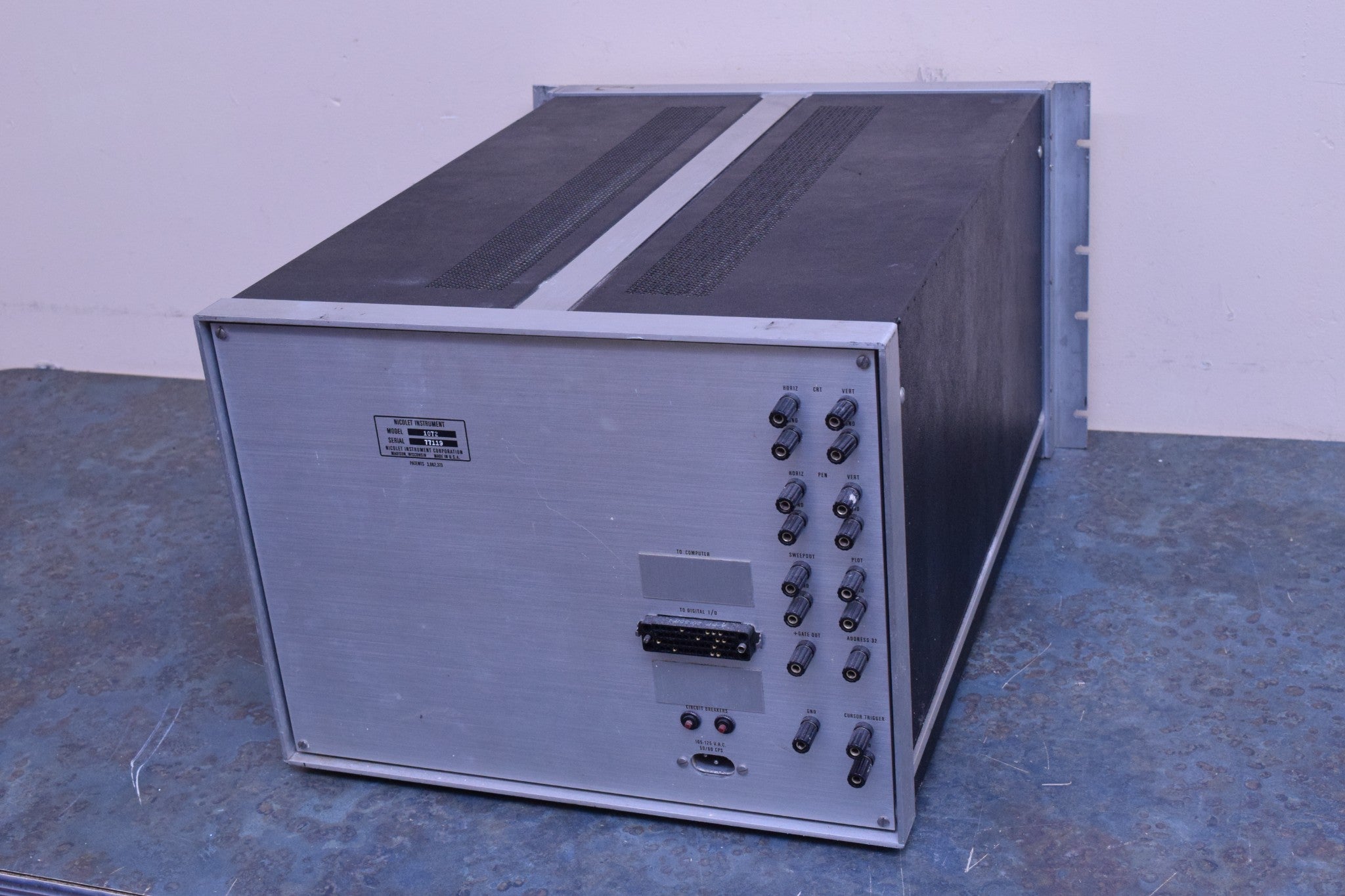 NICOLET INSTRUMENT MODEL 1072 INSTRUMENT COMPUTER SW-71 B WIDE RANGE SWEEP CONTR