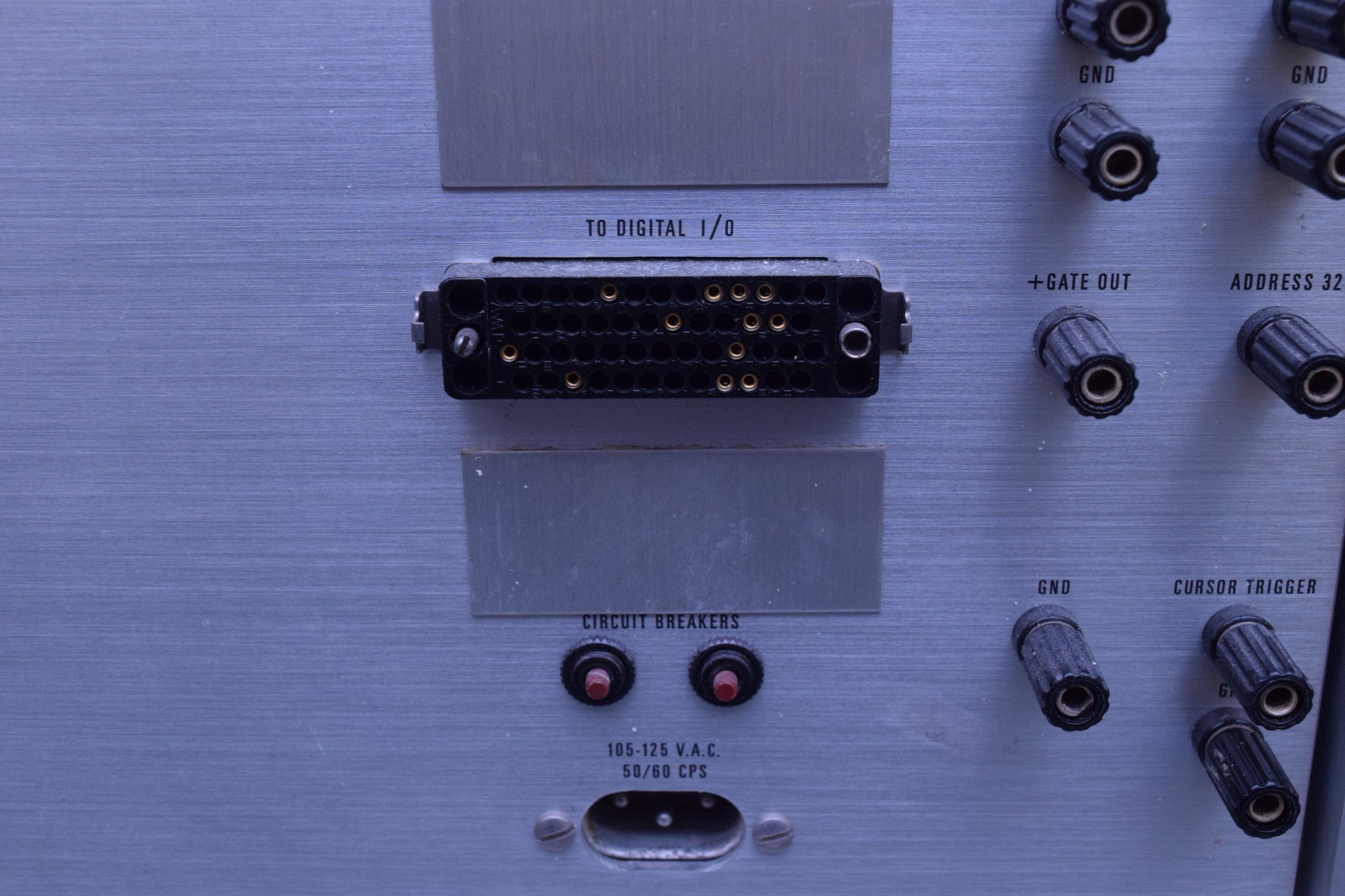 NICOLET INSTRUMENT MODEL 1072 INSTRUMENT COMPUTER SW-71 B WIDE RANGE SWEEP CONTR