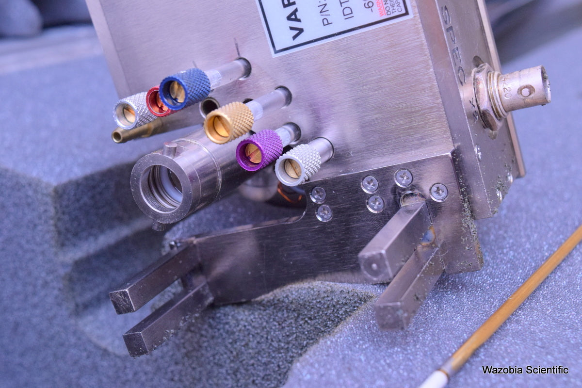BRUKER NMR SPECTROMETER CYROPROBE VARIAN NL96110100 IDTG600-5PB -60 TO + 100C