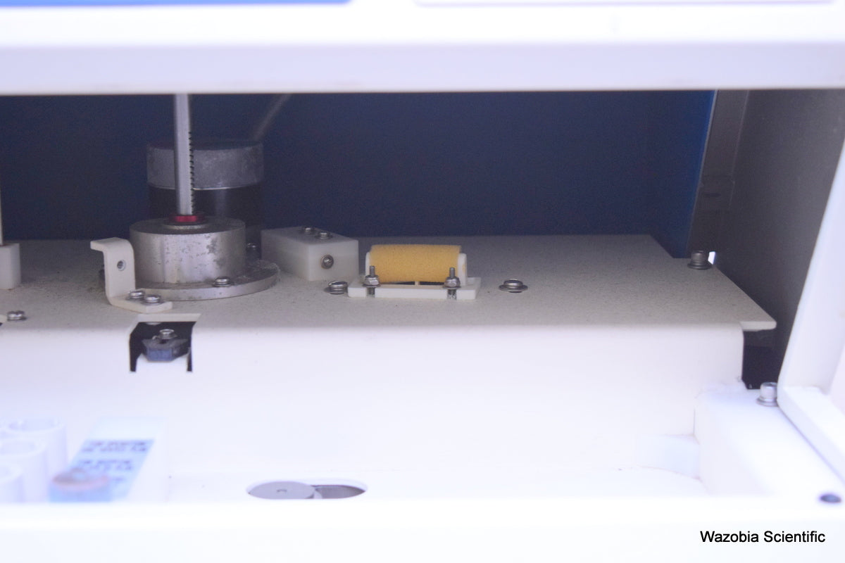 THE ADVANCED MULTI- SAMPLE OSMOMETER MODEL 3900