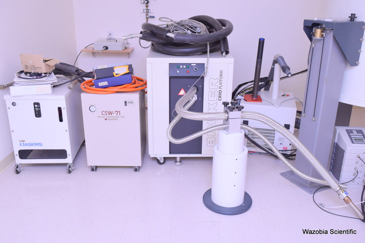 BRUKER 600 NMR ULTRASHIELD SPECTROMETER NUCLEAR MAGNETIC RESONANCE W/ MANUALS