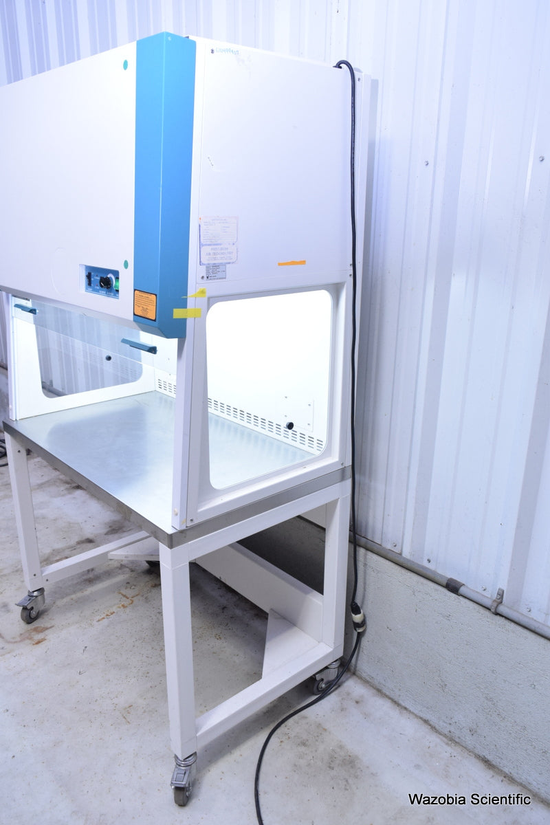 JEIO TECH CLEAN BENCH BC-01E LABORATORY LAMINAR FUME HOOD