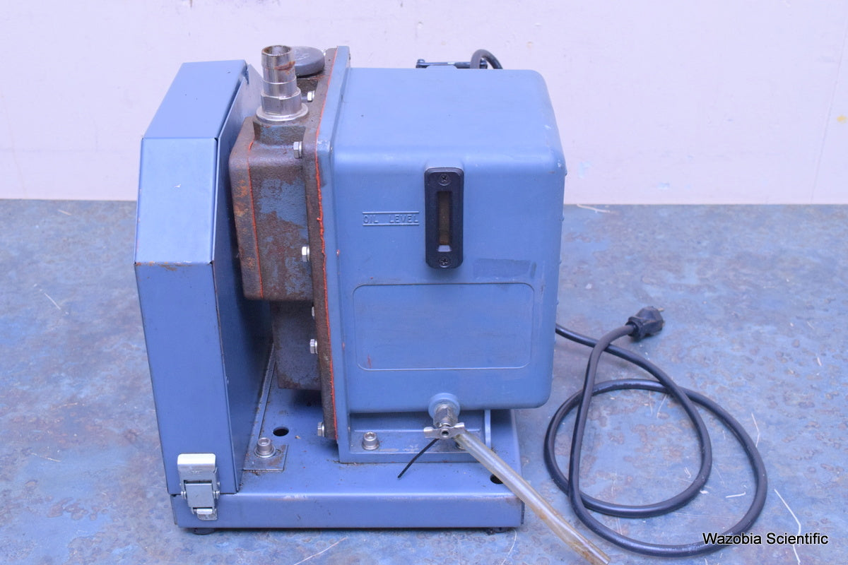 WELCH 1402 SERIES DUOSEAL VACUUM PUMP LABORATORY PUMP  1/2 HP