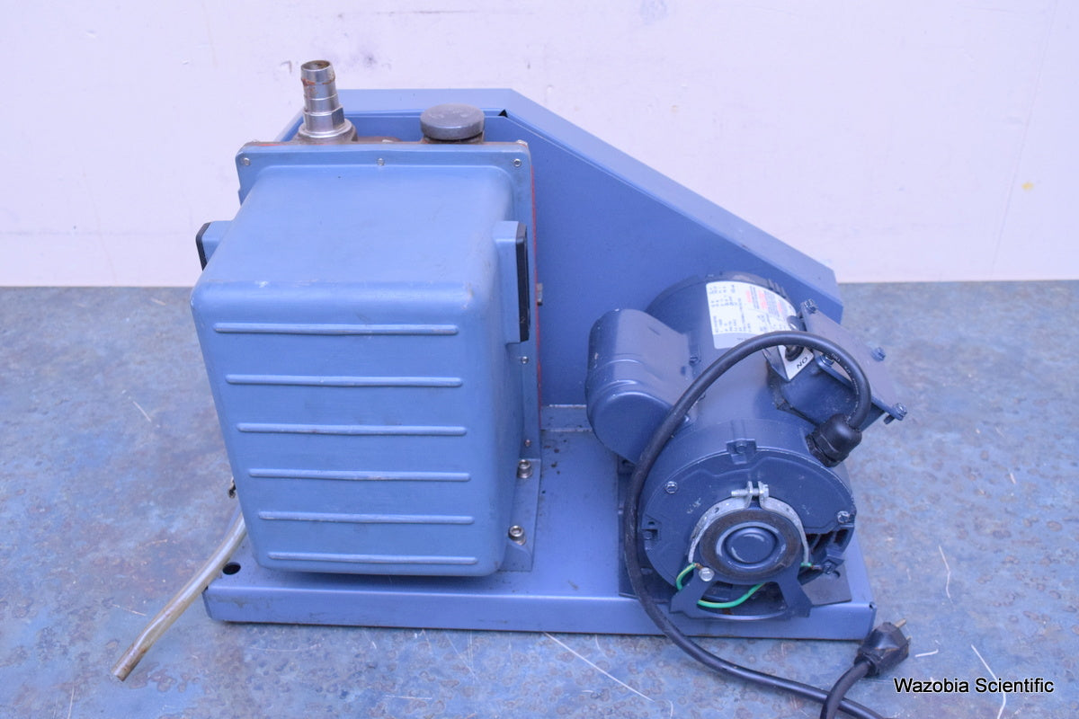 WELCH 1402 SERIES DUOSEAL VACUUM PUMP LABORATORY PUMP  1/2 HP