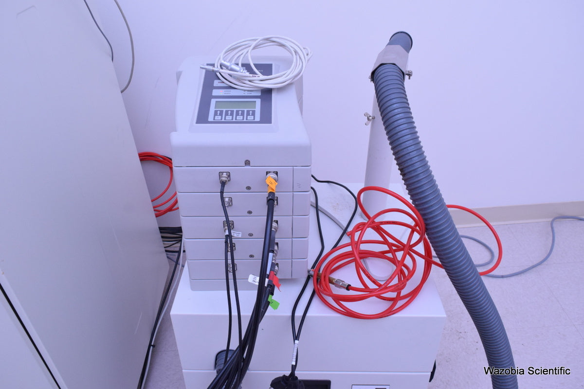 BRUKER 600 NMR ULTRASHIELD SPECTROMETER NUCLEAR MAGNETIC RESONANCE W/ MANUALS