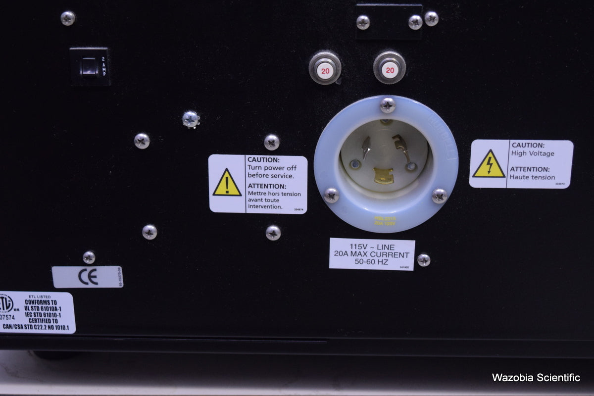 BD BIOSCIENCES LSR II FLOW CYTOMETER